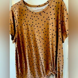 Mustard/tan with black dots Maurice’s plus size shirt